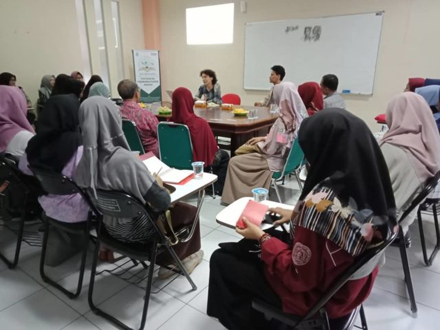 Ngaji Riwayat Abdullah bin Salam bersama Ronit Ricci