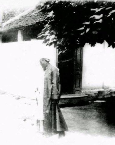 Menggapai Kasih Sang Raja Diraja