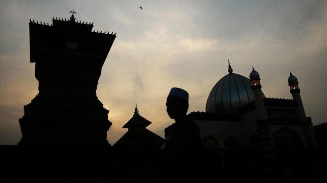 Islam adalah Agama Tawassuth