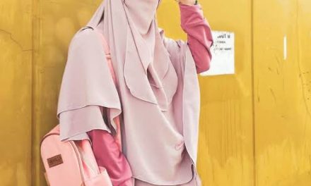 Berislam Lebih dari Sekadar Kain Sehelai