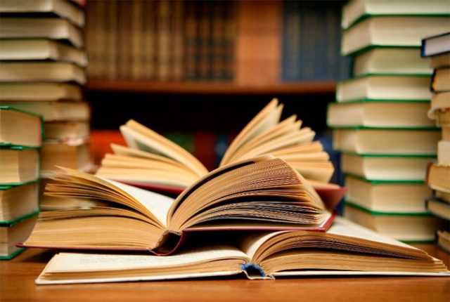 Buku Jendela Dunia: Refleksi atas Hari Buku Nasional Indonesia 17 Mei 2019