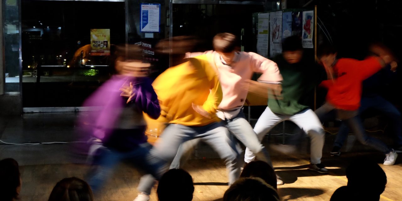 K-Pop: Hallyu dan Halu Bagi Identitas Muslimah