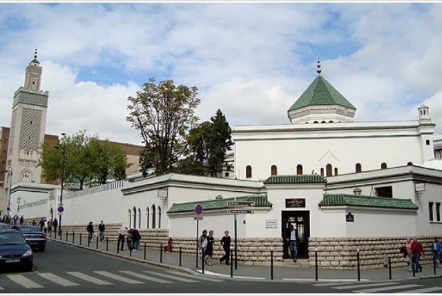 Menjelajah Destinasi Ritus Keagamaan di La Grande Mosque de Paris Paris Perancis