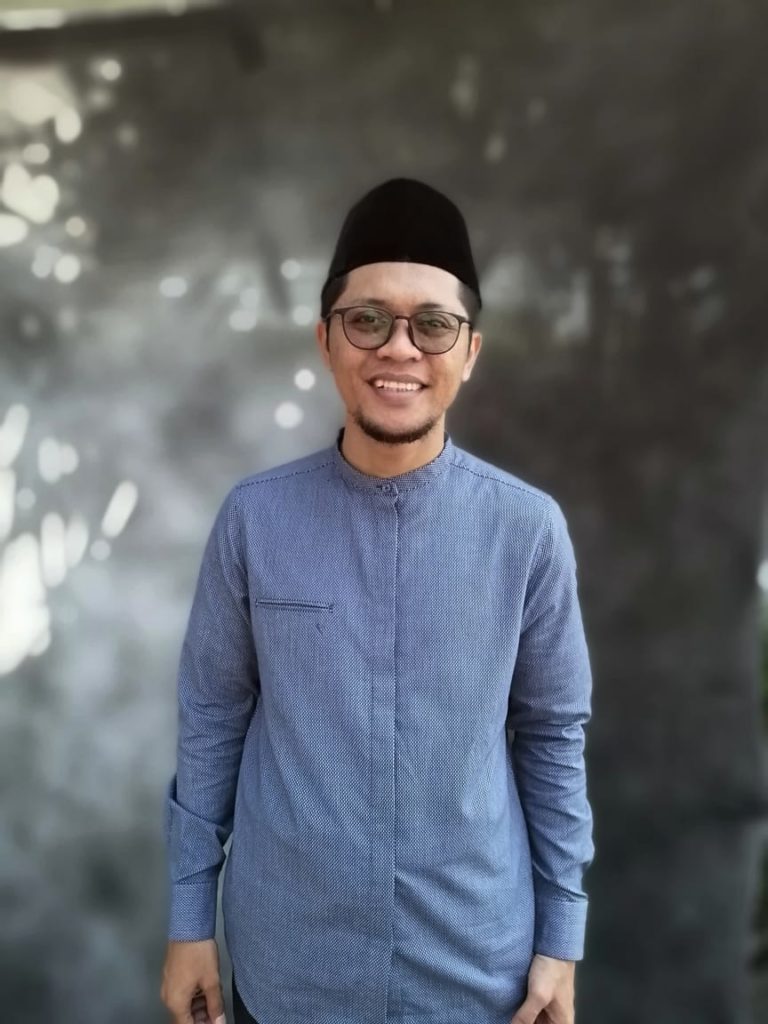 Beragama Saja tidak Cukup, Akhi…!