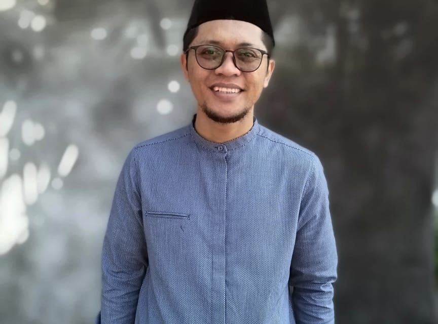 Beragama Saja tidak Cukup, Akhi…!