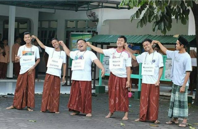 ‘The Santri’ dan Segala Kelucuannya
