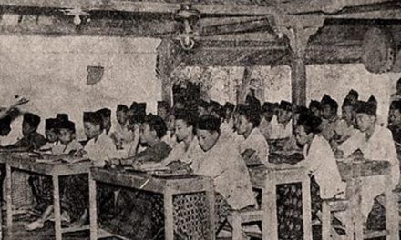 Huruf:  Iman dan Nasionalisme