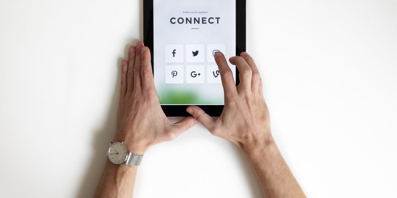 Melawan Korona, Melawan Hoaks