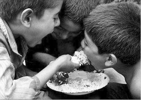 Meriahkan Lebaran dengan Berbagi, Bukan dengan Kembang Api