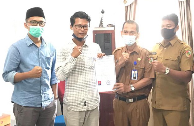 Yayasan Artikula Indonesia Perkuat Literasi Pendidikan di Badan Kesbangpol Kota Pekanbaru