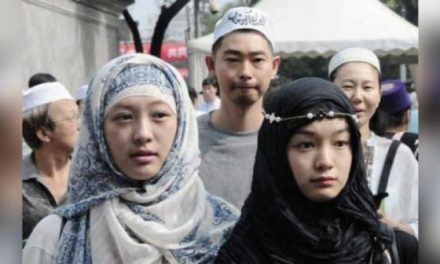 Muslim Uygur Kata Yang Faming