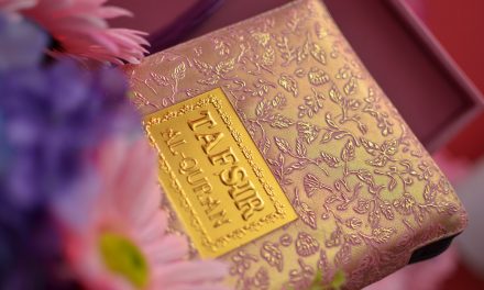 Bedakan Antara Alquran dan Tafsir