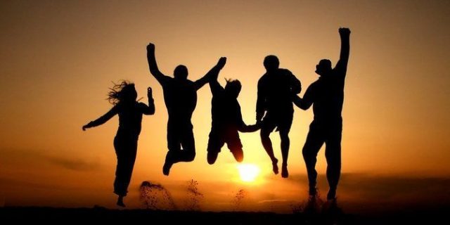 Yang Muda, yang Beraksi Liar