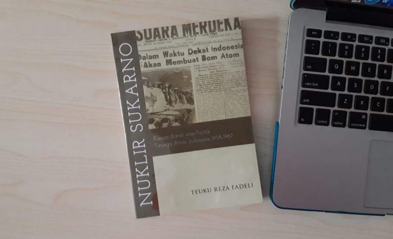 Soekarno (Ingin) Membangun Nuklir