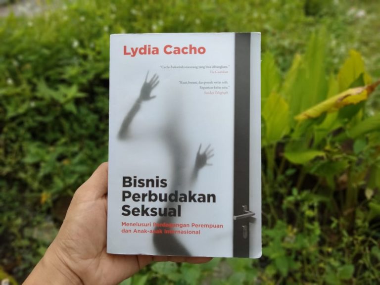 Bisnis Perbudakan Seksual, Manusia Teroris, dan “Bumerang Feminisme”