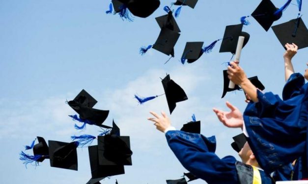 Glorifikasi Ilmiah dan Budaya Akademis