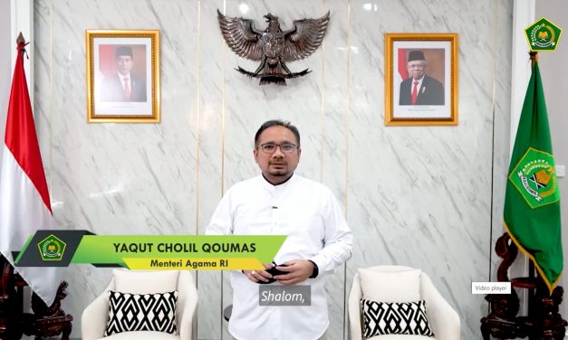 Menag Yaqut Sampaikan Pentingnya Moderasi Beragama di Forum Mahasiswa UI