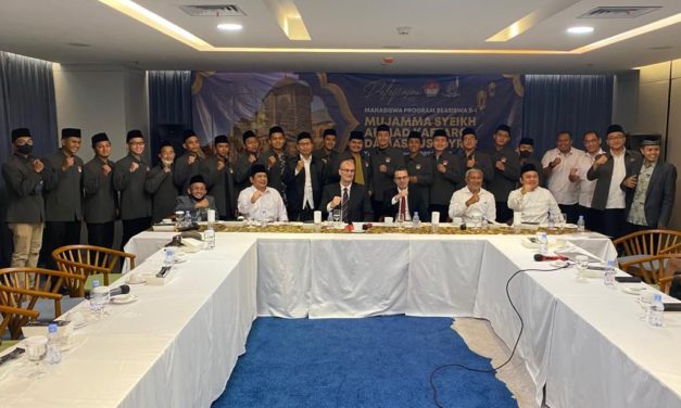 Melepas Keberangkatan Mahasiswa ke Suriah, Dubes Suriah: Cintailah Negara Kalian!