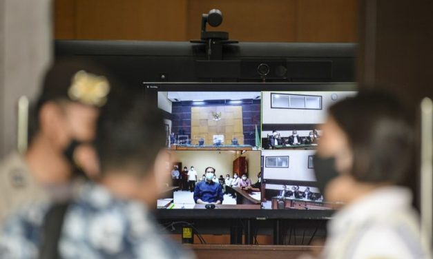 Munarman Kok Gitu, Ya?