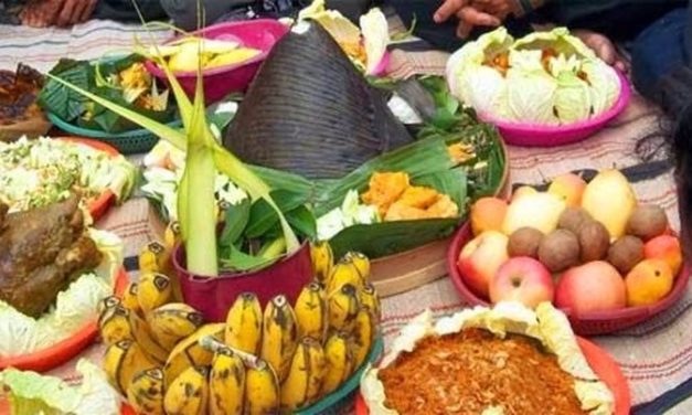 Sesajen dan Akulturasi Agama-Budaya