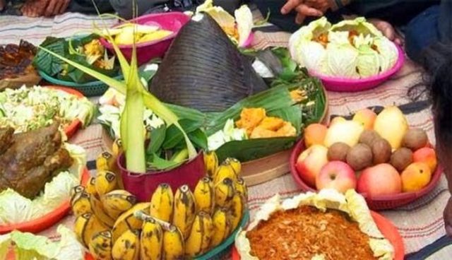 Sesajen dan Akulturasi Agama-Budaya