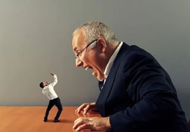 Tidak Merendahkan Orang Lain