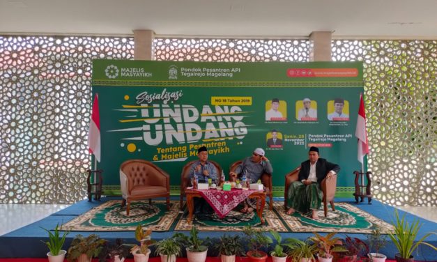 Majelis Masyayikh Sosialisasikan UU Pesantren di API Ponpes Salaf Tegalrejo Magelang
