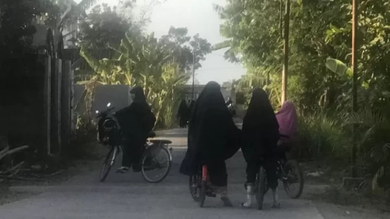 Kampung Salafi dan Polisi Agama yang Terus Berkembang
