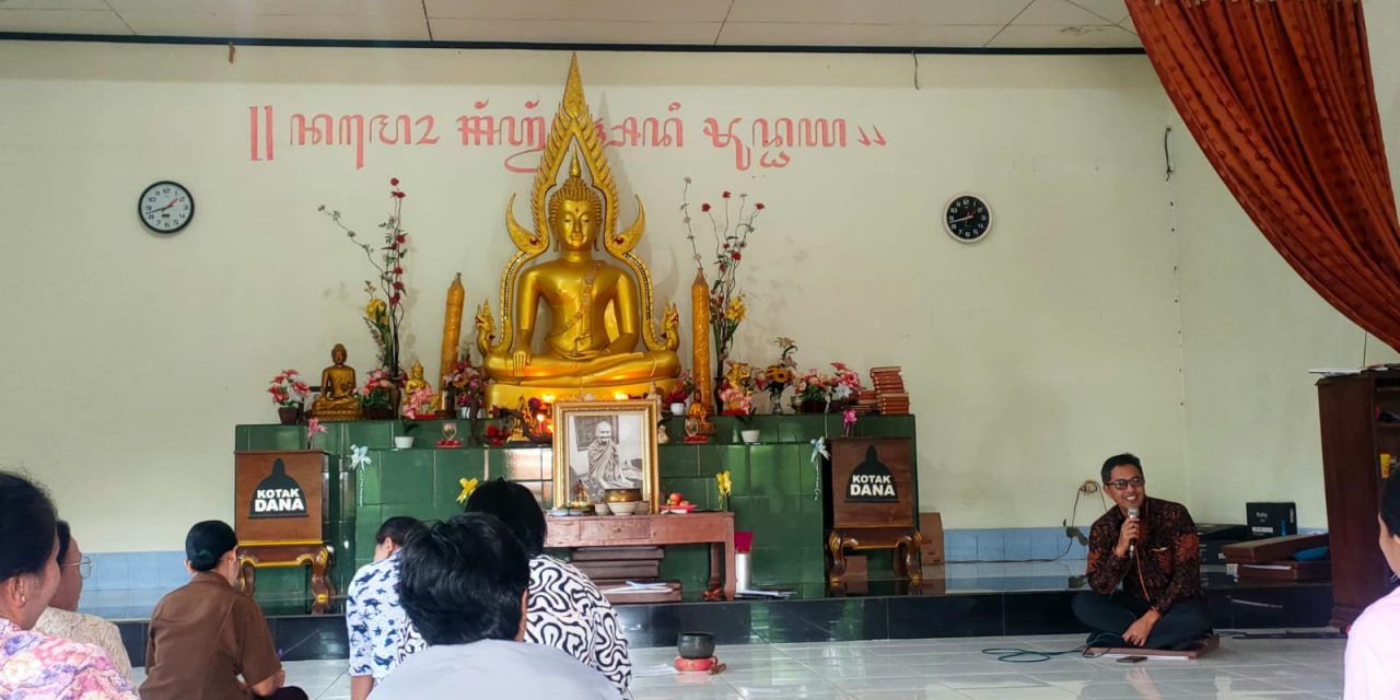 Merah Marun: Alternatif Menuju Masyarakat Damai