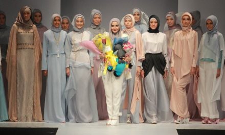 Muslimah dalam Panggung Fashion Masa Kini (II)