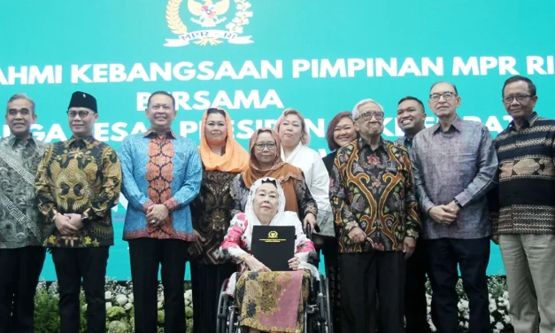 Pernyataan Lengkap Istri Gus Dur soal Dicabutnya TAP MPR: Kami Tidak Dendam, Sejarah Harus Diluruskan