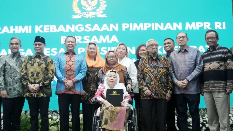 Pernyataan Lengkap Istri Gus Dur soal Dicabutnya TAP MPR: Kami Tidak Dendam, Sejarah Harus Diluruskan