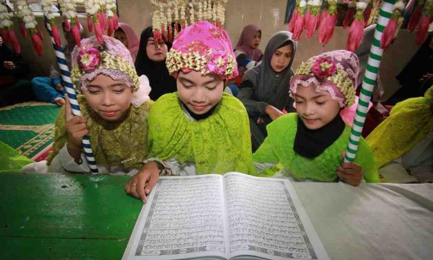 Khataman Al-Qur’an: Menggali Makna Spiritual dan Psikologis di Bulan Ramadhan