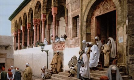 Mengenal al-Qusyairī: Antara Ketaatan Syariat dan Kedalaman Hakikat