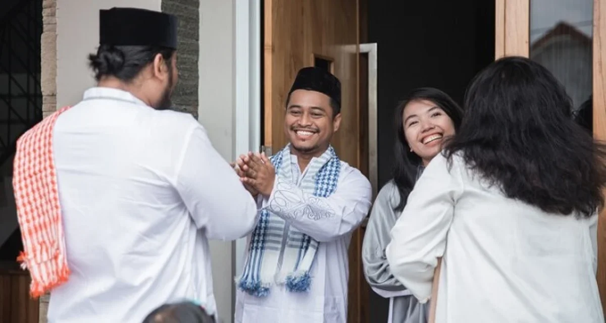 6 Sikap yang Harus Dijaga Saat Lebaran Idul Fitri, No 5 Jangan Sampai Terlewat!