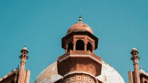 Khutbah Idul Fitri 2025: Raih Kemenangan Idul Fitri dengan Kerukunan antar Sesama