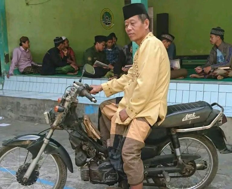 KH. Katib Masyhudi: Sebuah Pengamatan Awam