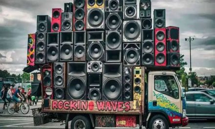 Tentang Sound Horeg: Ketika Kebisingan Menjadi Penghidupan