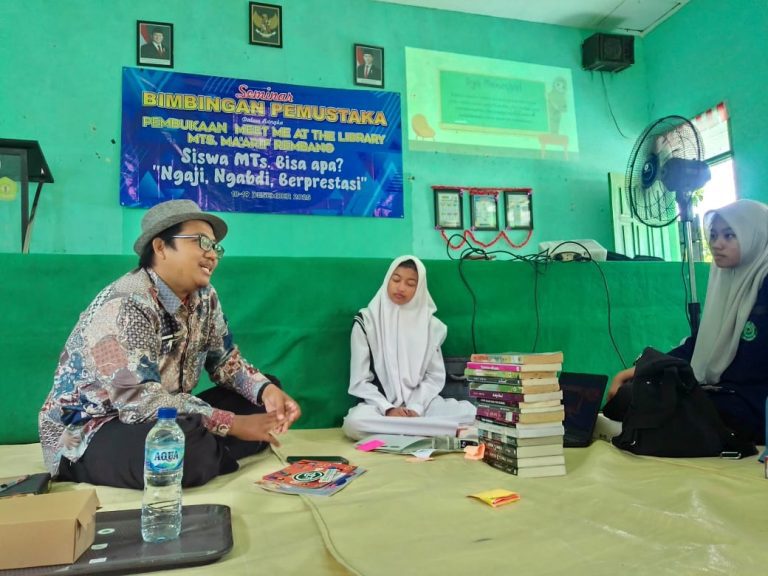 Bangun Budaya Baca Siswa, MTs Ma’arif Rembang Gelar Meet Me at The Library