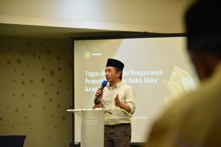 Kepala Subdit Kepustakaan Islam Kemenag RI, Dedi Slamet Riyadi: Telaah Buku Penting untuk Memetakan Masalah Keagamaan